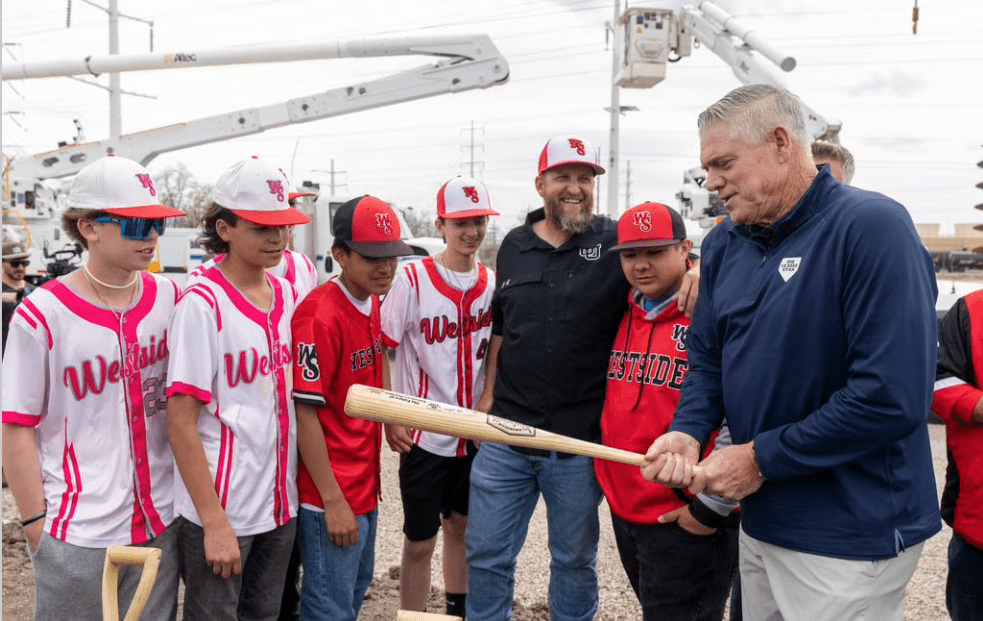 Dale Murphy at BLU announcement